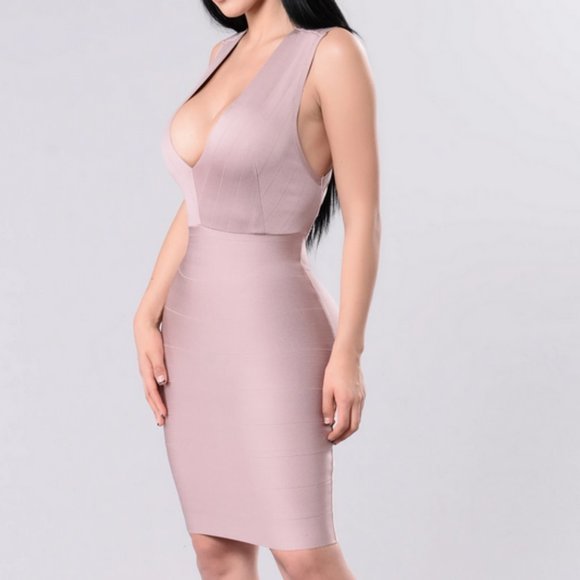 FASHION NOVA Anthem Dress - Mauve - SIZE S - Picture 3 of 4